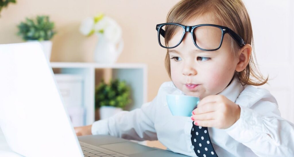 Expectant Parent Researching Cord Blood Banking and Pregnancy Tips Online