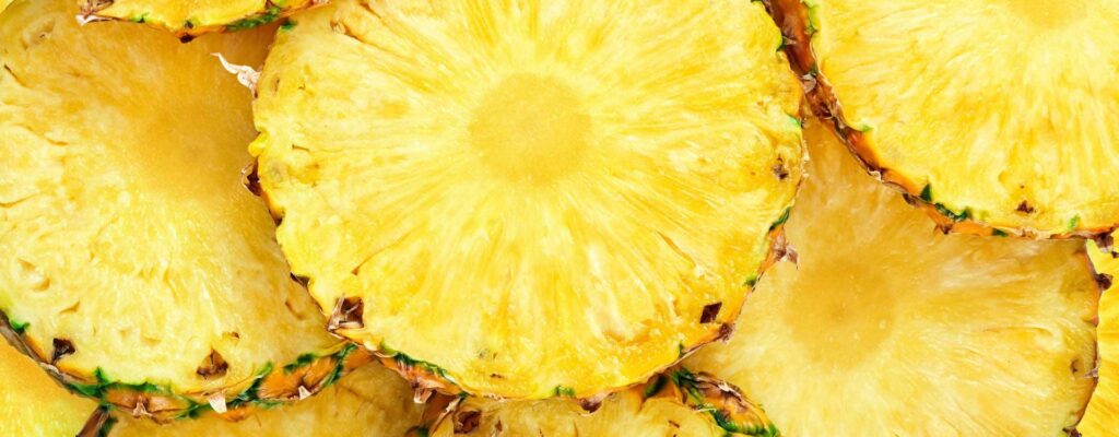 can you eat pineapple while pregnant