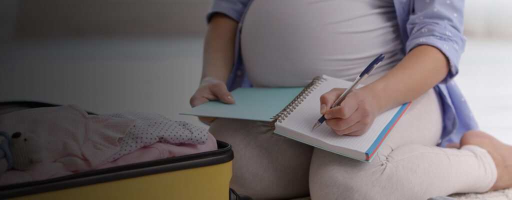 hospital bag checklist for mom baby